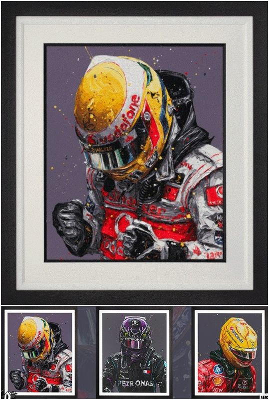 Lewis Triple Flip Lenticular